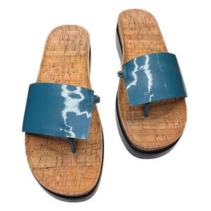 Donald J Pliner Fifi17-19 Turquoise Pearlized Patent Sharks Slide Sandals 9